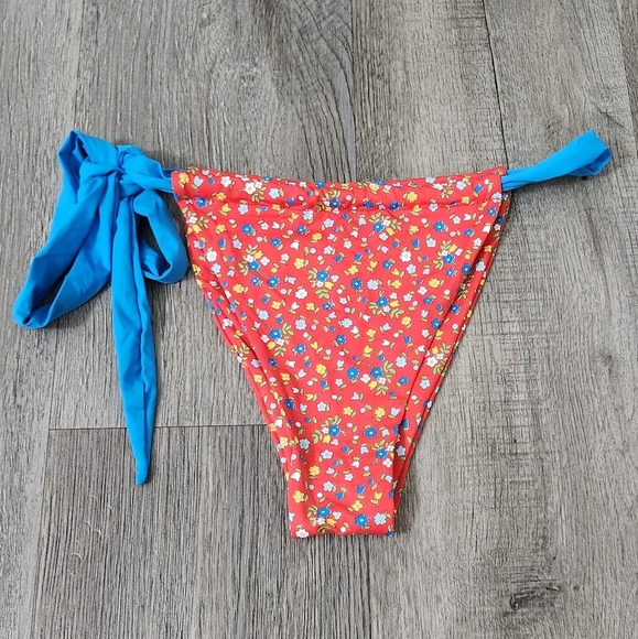Neq!Frankie's Bikinis Kearly Bikini Bottom - Picture 6 of 12